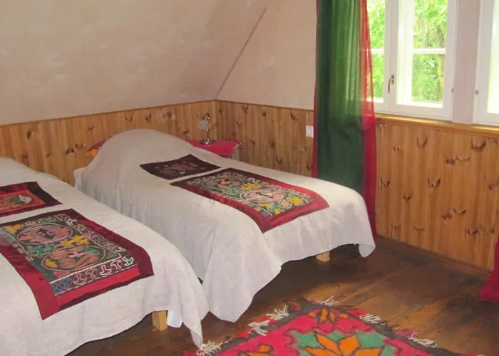 Aavikunurga Casa rural *