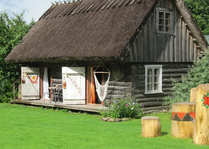 Aavikunurga Casa rural *