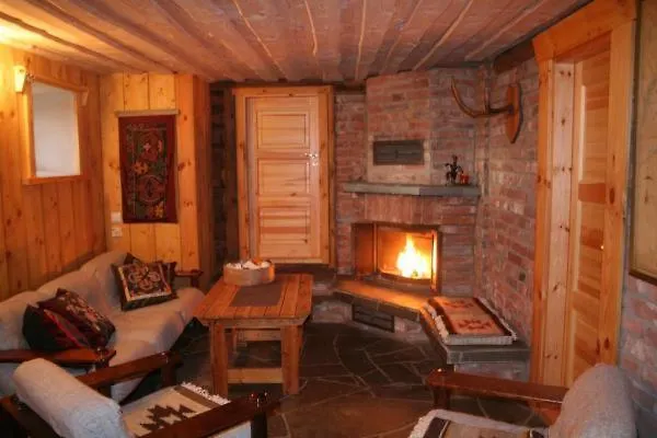 Aavikunurga * Koiguste