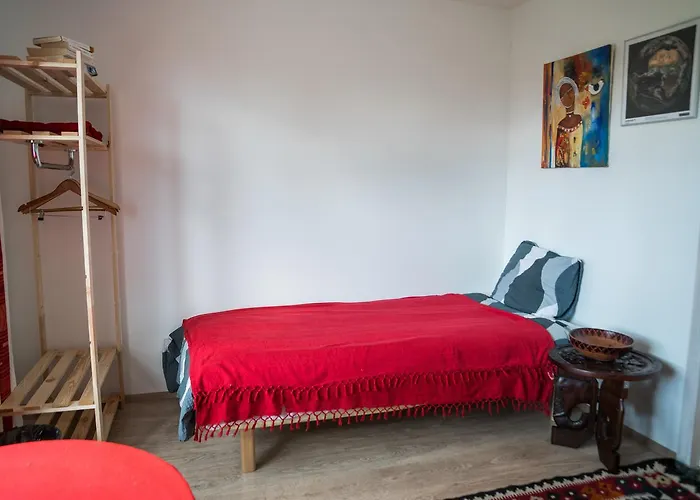 Aavikunurga Casa rural Koiguste